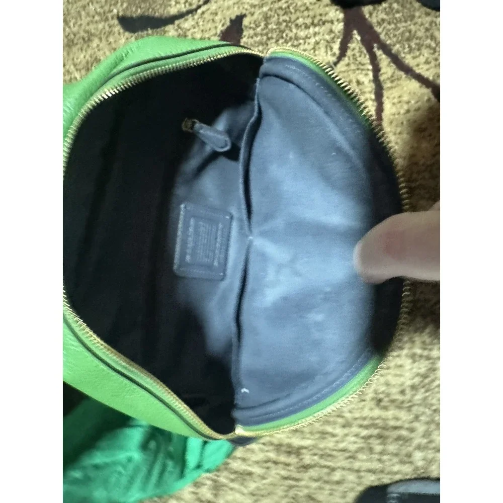 AUTHENTIC Coach Court Backpack Green Pebbled Leather Women's Medium Bag